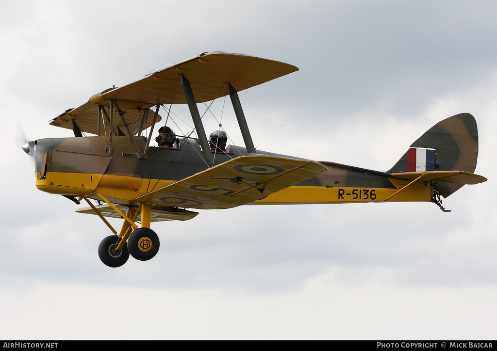 Aircraft Photo of G-APAP / R5136 | De Havilland D.H. 82A Tiger Moth II | UK - Air Force | AirHistory.net #26603