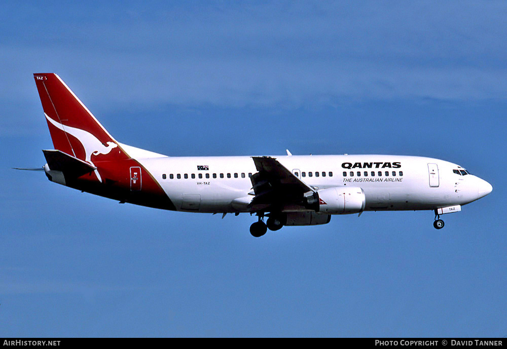 Aircraft Photo of VH-TAZ | Boeing 737-376 | Qantas | AirHistory.net #26660