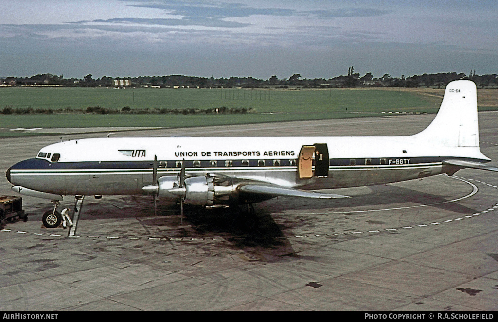 Aircraft Photo of F-BGTY | Douglas DC-6A | UTA - Union de Transports Aériens | AirHistory.net #26837