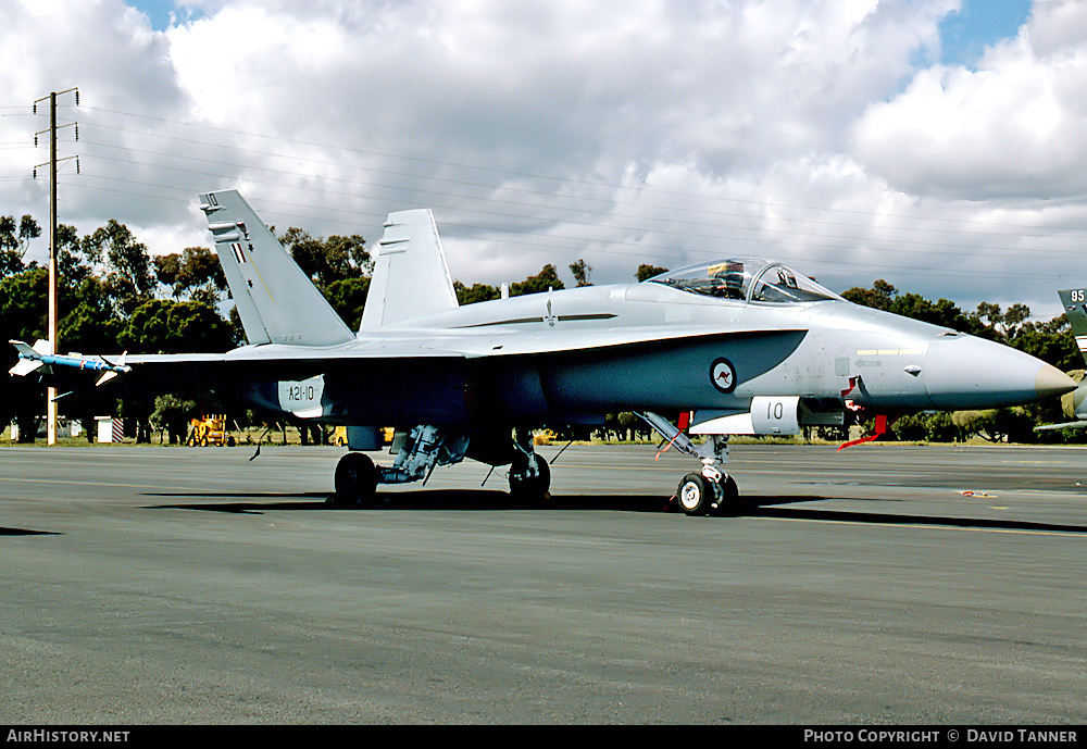 Aircraft Photo of A21-10 | McDonnell Douglas F/A-18A Hornet | Australia - Air Force | AirHistory.net #26911