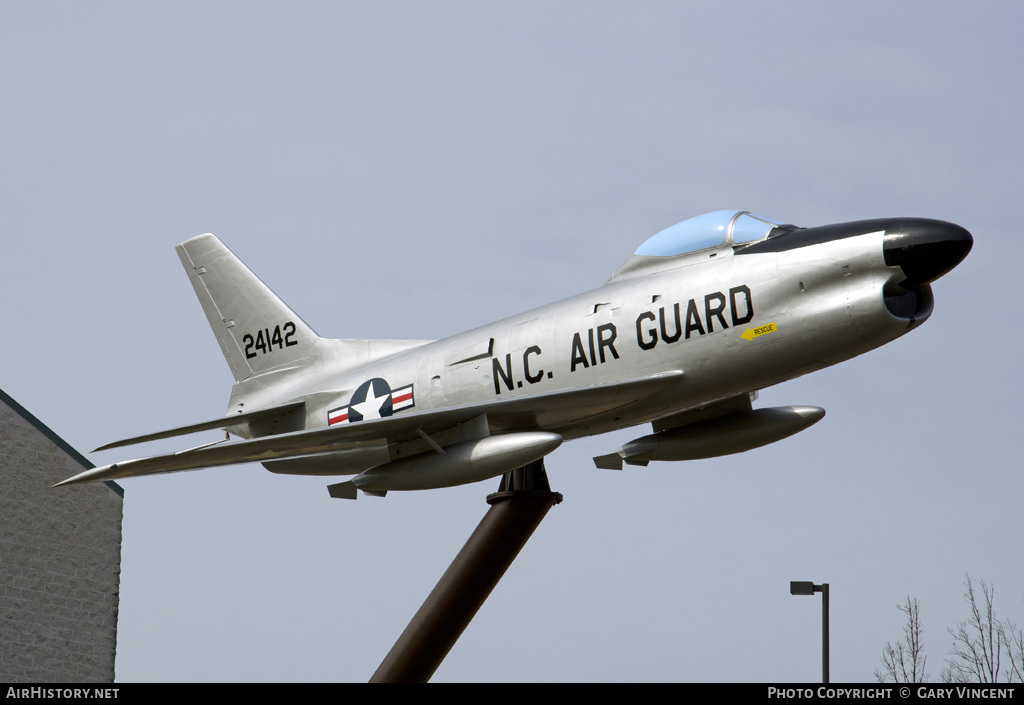 Aircraft Photo of 52-4142 / 24142 | North American F-86L Sabre | USA - Air Force | AirHistory.net #26965