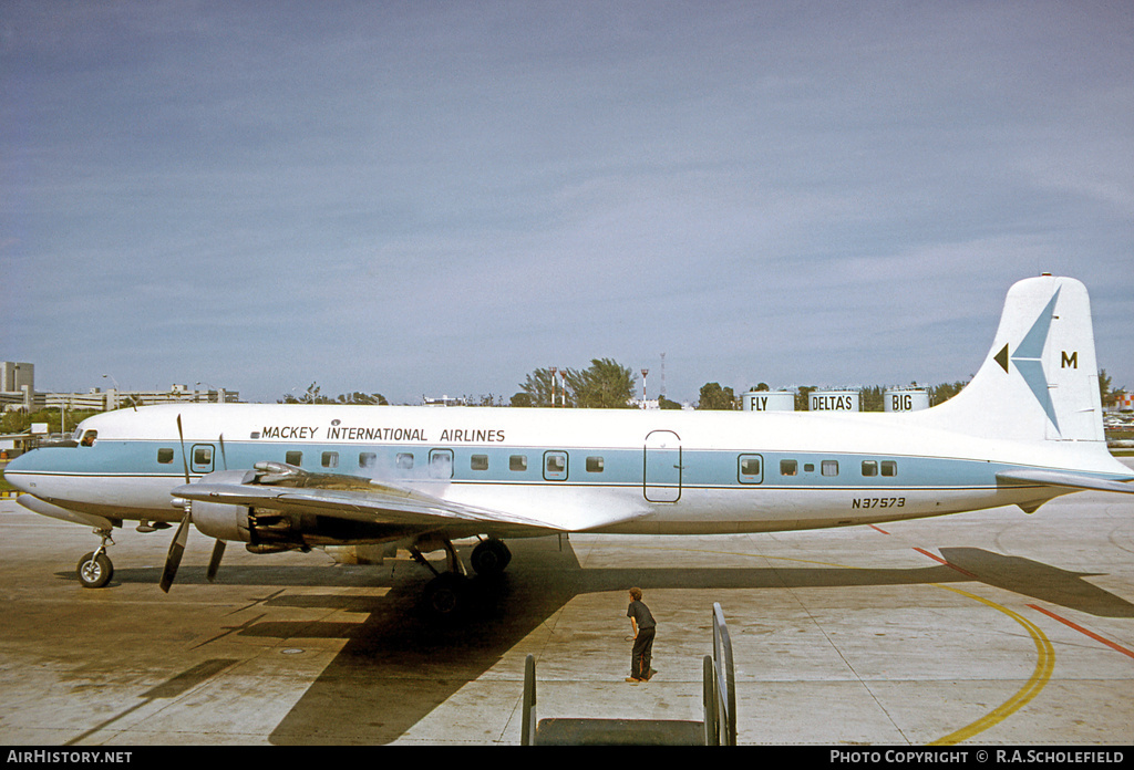 Aircraft Photo of N37573 | Douglas DC-6B | Mackey International Airlines | AirHistory.net #26992