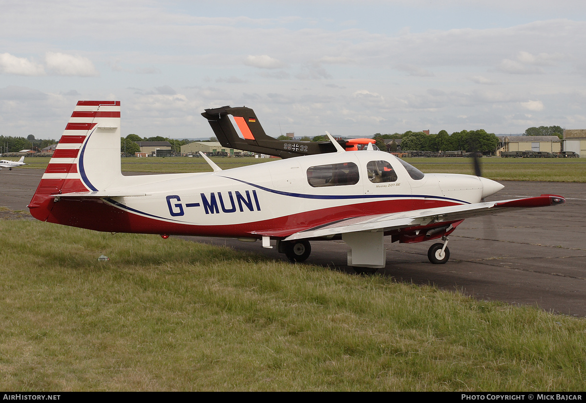 Aircraft Photo of G-MUNI | Mooney M-20J 201 | AirHistory.net #27433