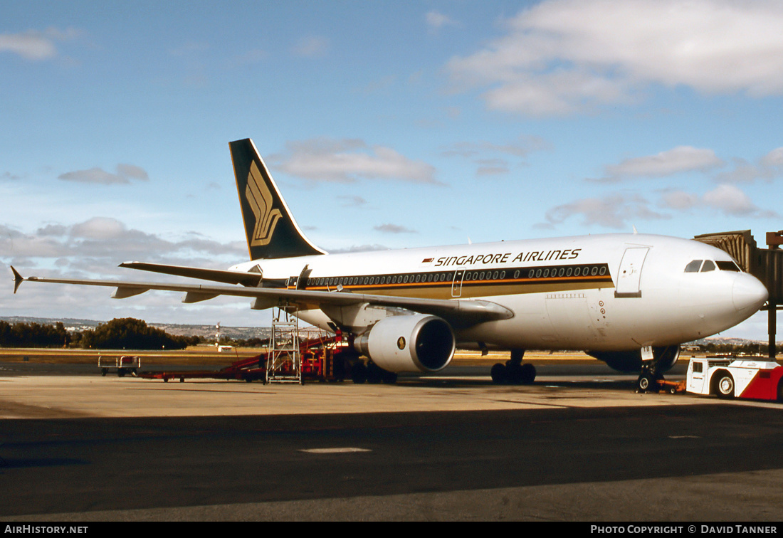 Aircraft Photo of 9V-STB | Airbus A310-324 | Singapore Airlines | AirHistory.net #27538