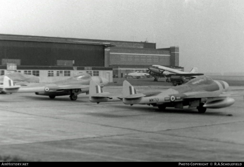 Aircraft Photo of WM713 | De Havilland D.H. 113 Vampire NF10 | UK - Air Force | AirHistory.net #27635