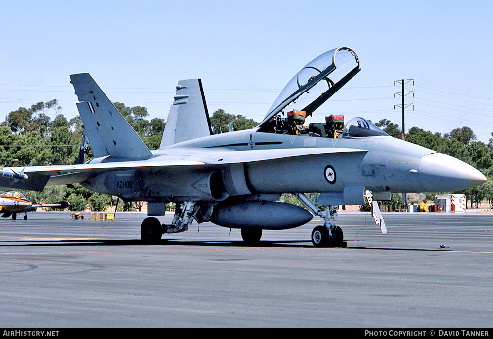 Aircraft Photo of A21-108 | McDonnell Douglas F/A-18B Hornet | Australia - Air Force | AirHistory.net #27688