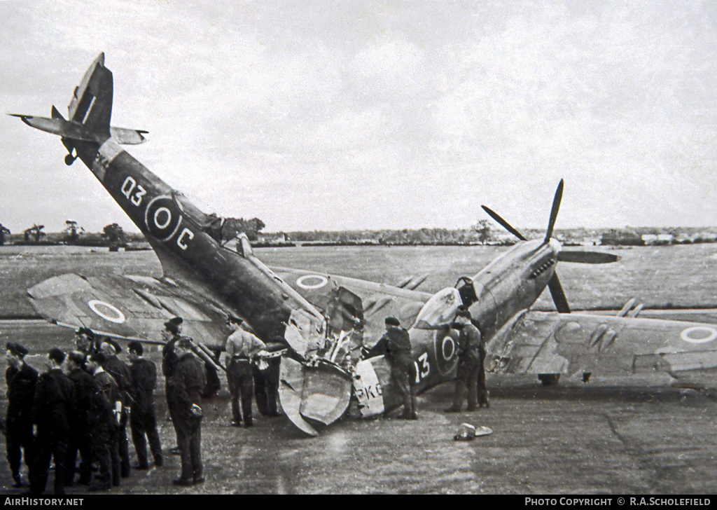 Aircraft Photo of PK427 | Supermarine 356 Spitfire F22 | UK - Air Force | AirHistory.net #27838