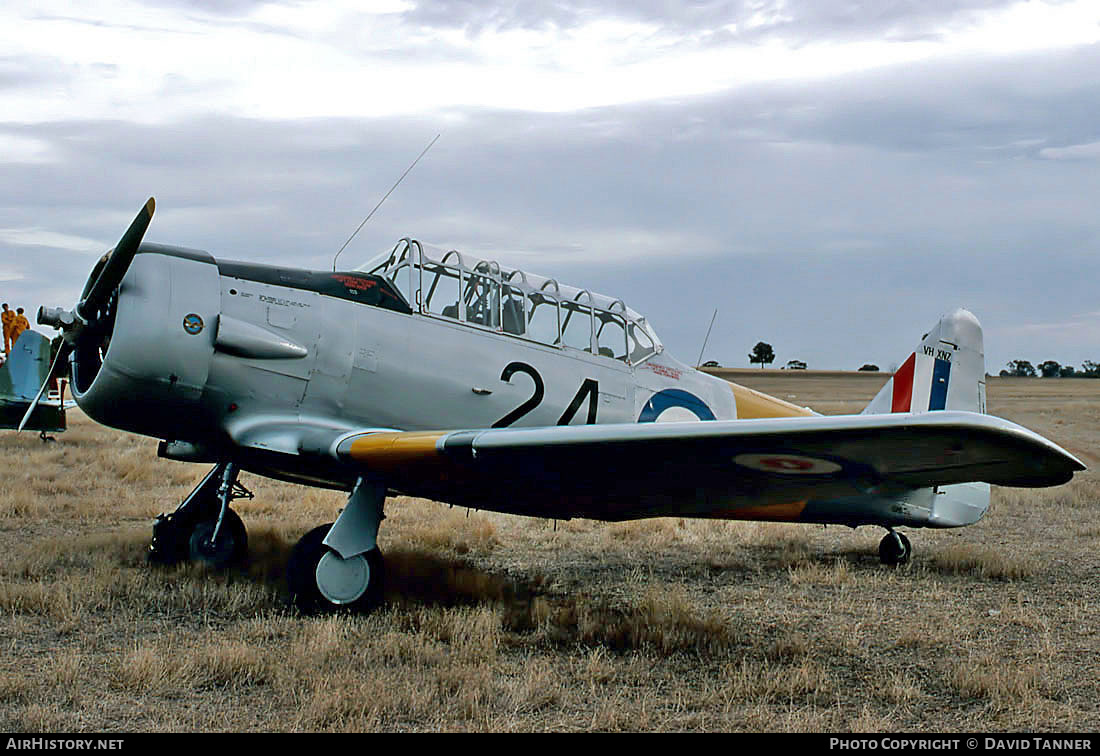 Aircraft Photo of VH-XNZ / NZ1024 | North American AT-6C Harvard IIA | New Zealand - Air Force | AirHistory.net #27976