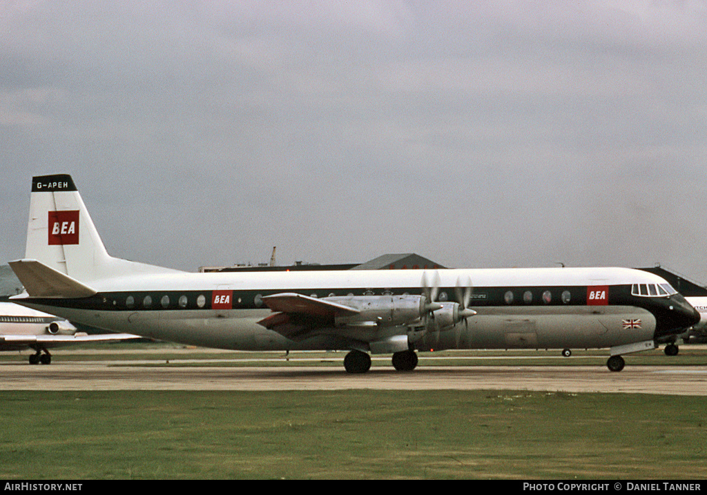 Aircraft Photo of G-APEH | Vickers 953 Vanguard | BEA - British European Airways | AirHistory.net #28197