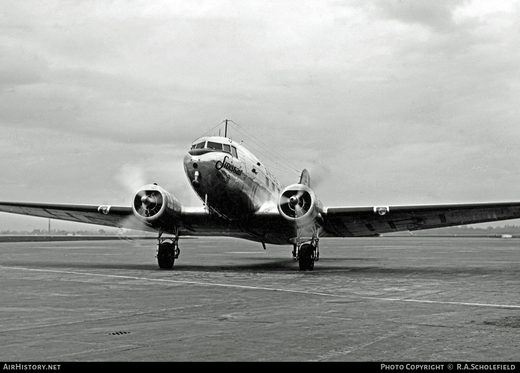 Aircraft Photo of HB-IRI | Douglas DC-3-216 | Swissair - Swiss Air Lines | AirHistory.net #28284