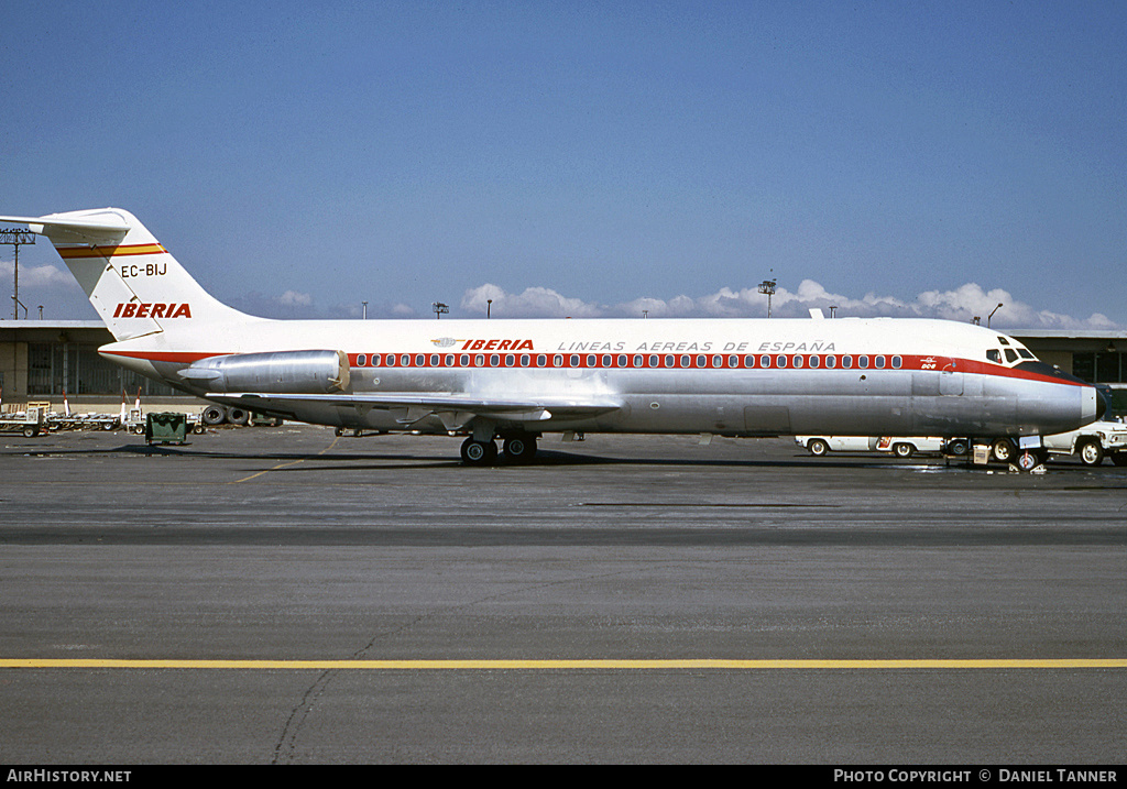 Aircraft Photo of EC-BIJ | McDonnell Douglas DC-9-32 | Iberia | AirHistory.net #28401