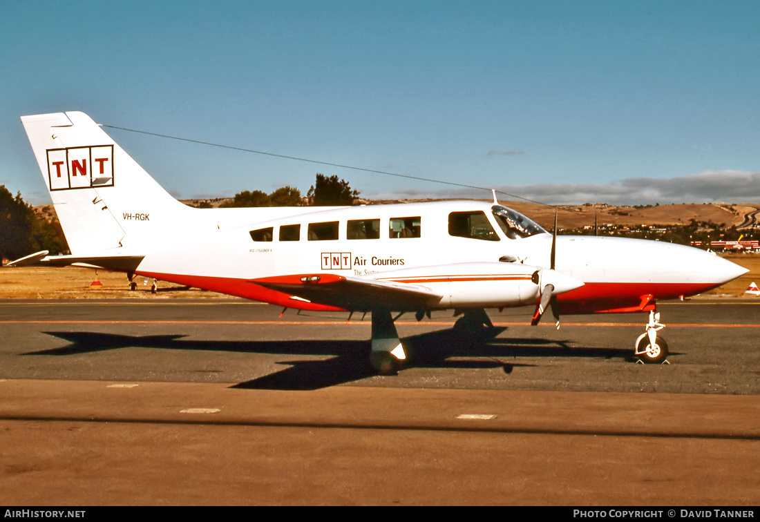 Aircraft Photo of VH-RGK | Cessna 402C Businessliner | TNT Air Couriers | AirHistory.net #28548