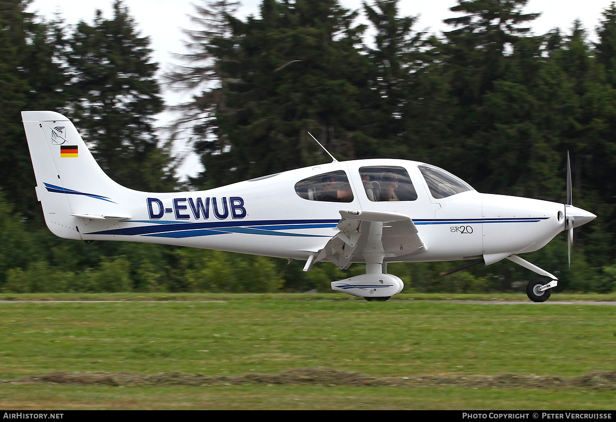 Aircraft Photo of D-EWUB | Cirrus SR-20 G1 | AirHistory.net #28594