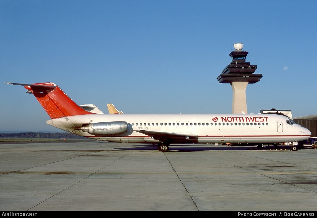 Aircraft Photo of N961N | McDonnell Douglas DC-9-31 | Northwest Airlines | AirHistory.net #28622