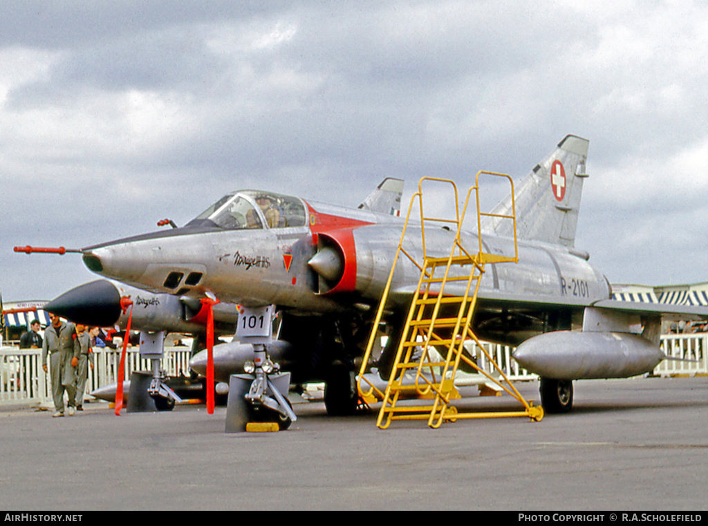 Aircraft Photo of R-2101 | Dassault Mirage IIIRS | Switzerland - Air Force | AirHistory.net #28964