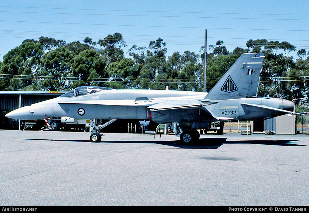 Aircraft Photo of A21-32 | McDonnell Douglas F/A-18A Hornet | Australia - Air Force | AirHistory.net #29020