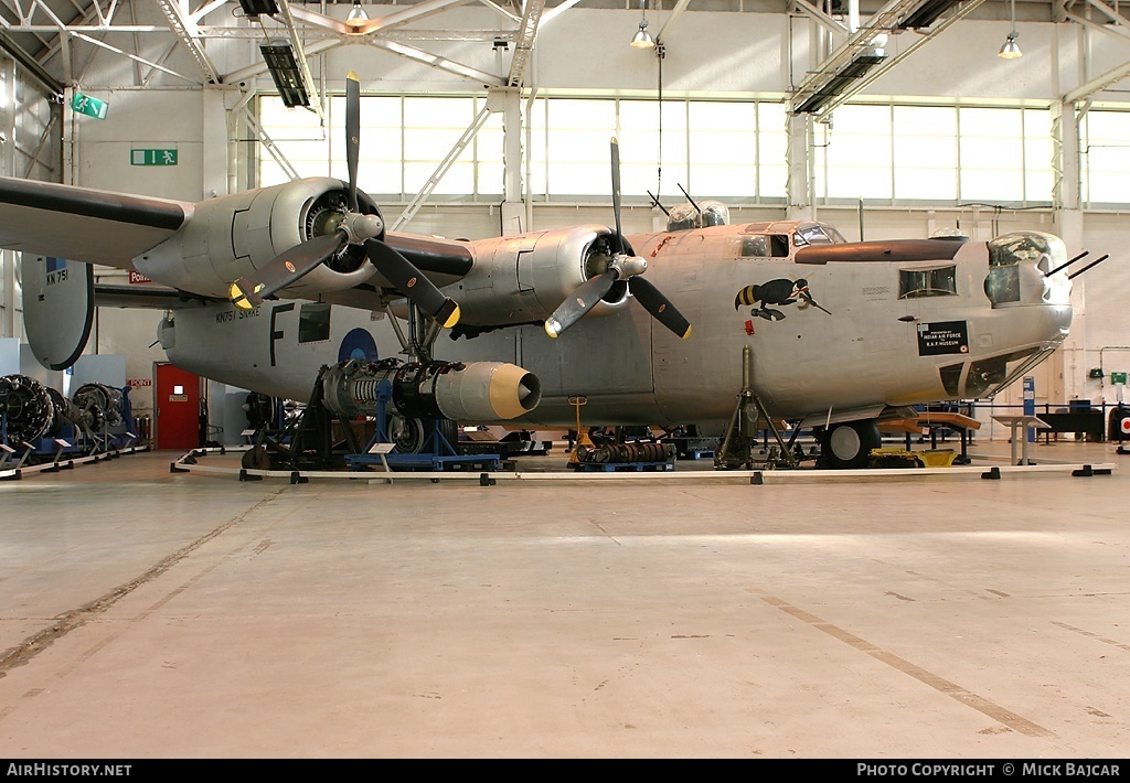 Aircraft Photo of KN751 / KN751 SNAKE | Consolidated B-24L Liberator B Mk.IV | UK - Air Force | AirHistory.net #29082