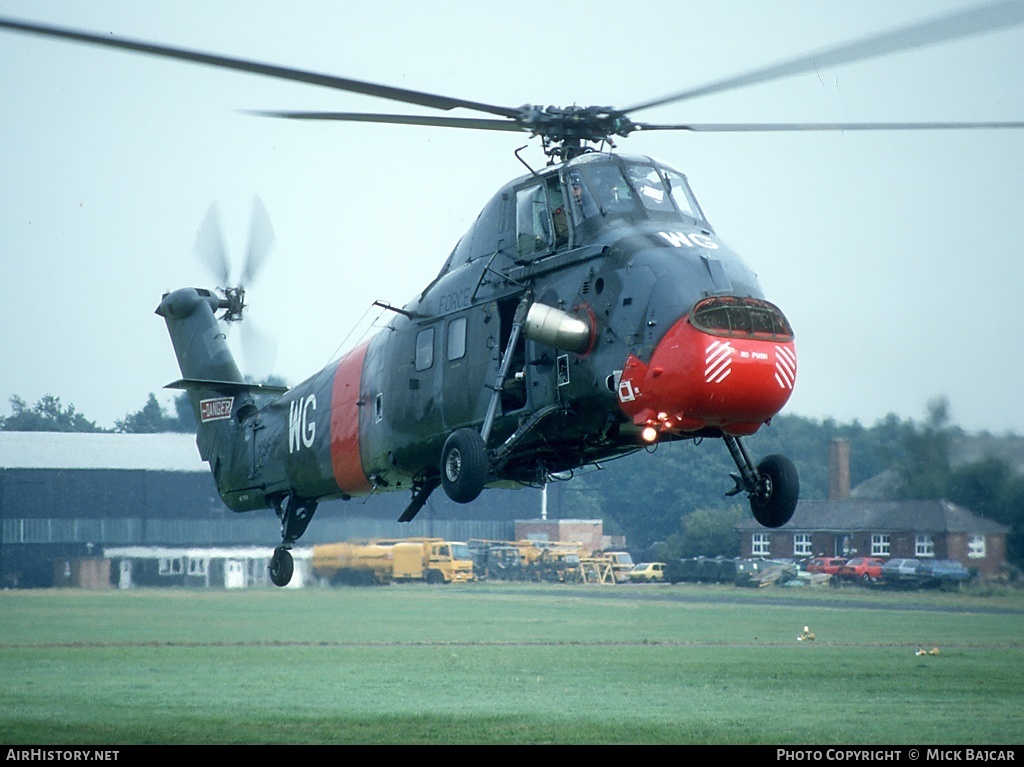 Aircraft Photo of XS679 | Westland WS-58 Wessex HC.2 | UK - Air Force | AirHistory.net #29098