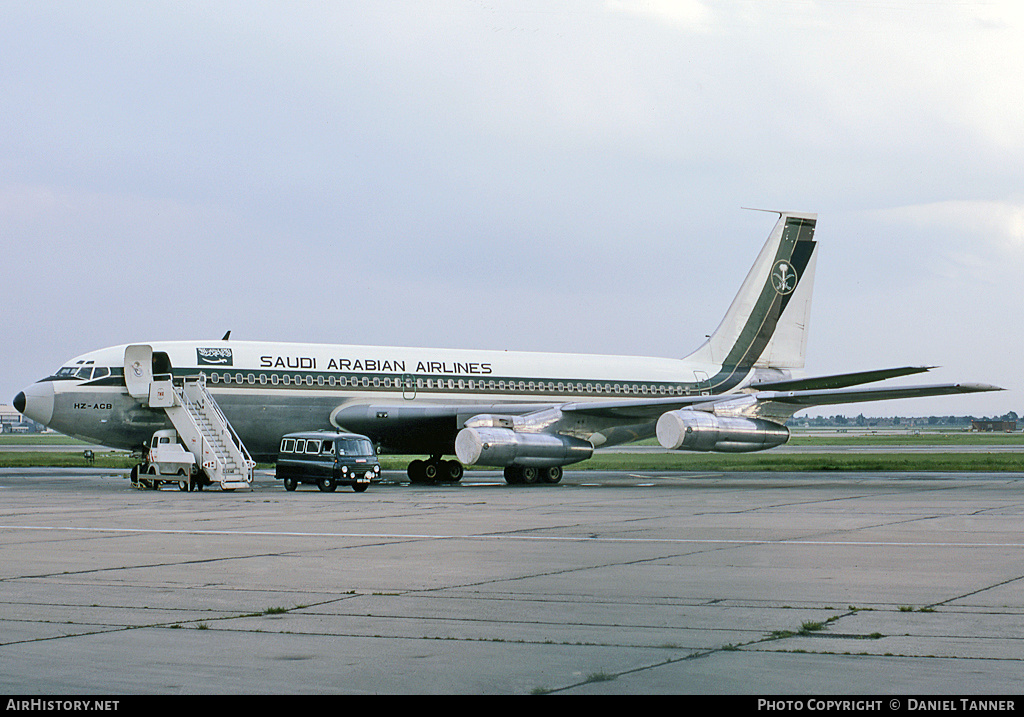 Aircraft Photo of HZ-ACB | Boeing 720-068B | Saudi Arabian Airlines | AirHistory.net #29300