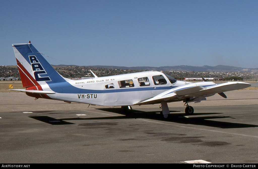 Aircraft Photo of VH-STU | Piper PA-34-200 Seneca | Royal Aero Club of South Australia | AirHistory.net #29411