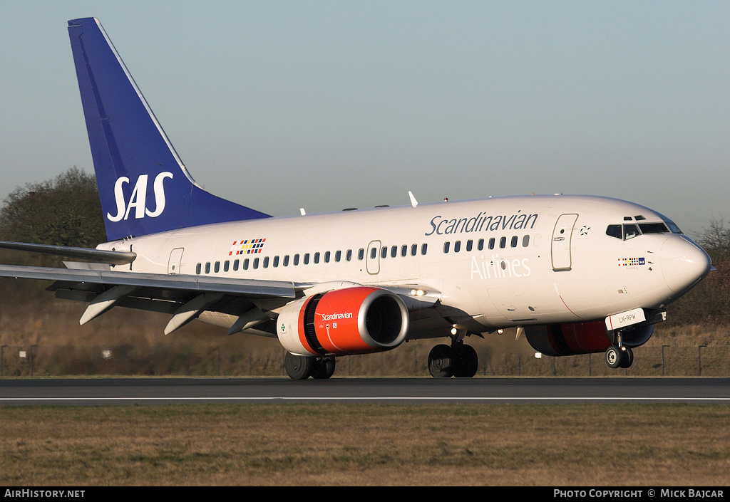 Aircraft Photo of LN-RPW | Boeing 737-683 | Scandinavian Airlines - SAS | AirHistory.net #29463