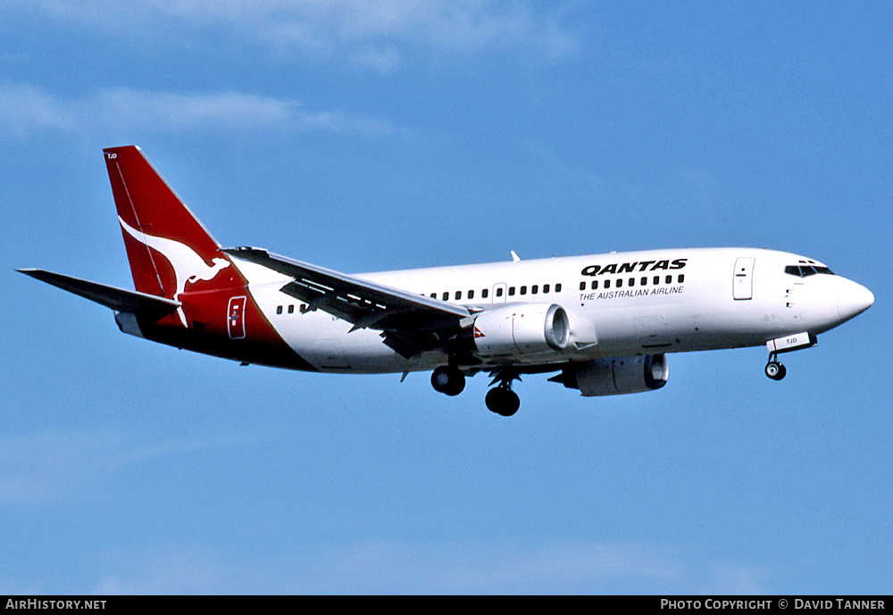 Aircraft Photo of VH-TJD | Boeing 737-376 | Qantas | AirHistory.net #29483