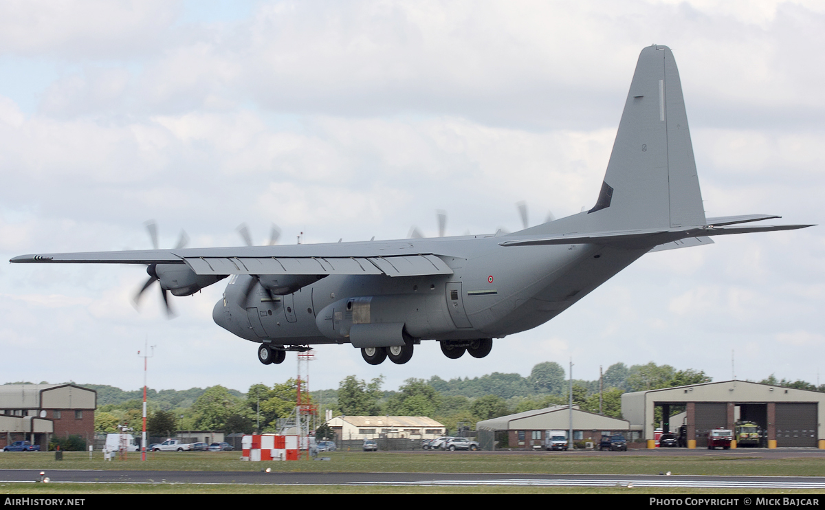 Aircraft Photo of MM62194 | Lockheed Martin C-130J Hercules | Italy - Air Force | AirHistory.net #29753