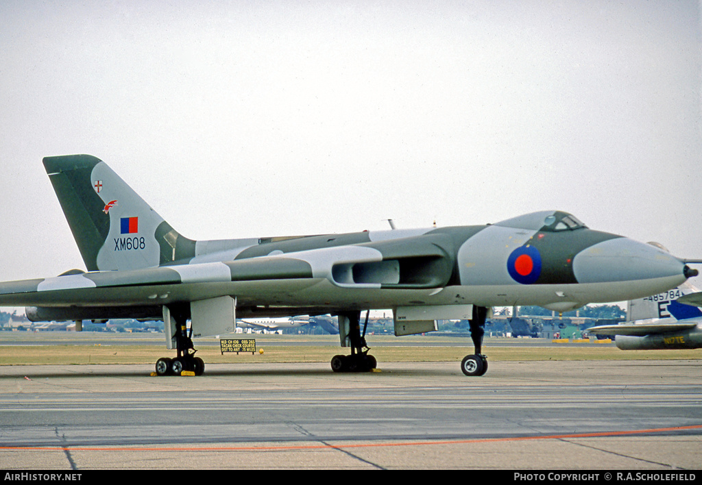 Aircraft Photo of XM608 | Avro 698 Vulcan B.2 | UK - Air Force | AirHistory.net #29818