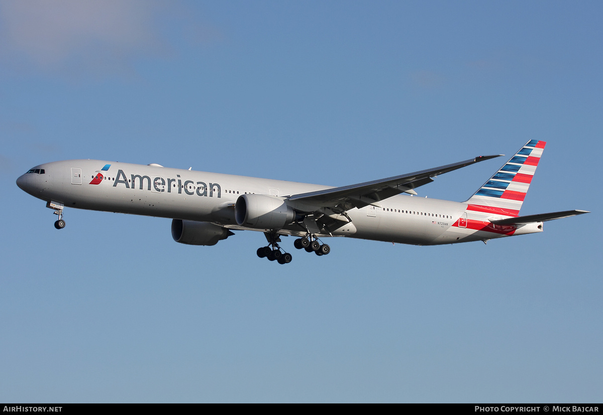 Aircraft Photo of N723AN | Boeing 777-323/ER | American Airlines | AirHistory.net #29843