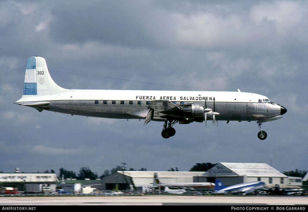 Aircraft Photo of 302 | Douglas C-118A Liftmaster (DC-6A) | El Salvador - Air Force | AirHistory.net #29850
