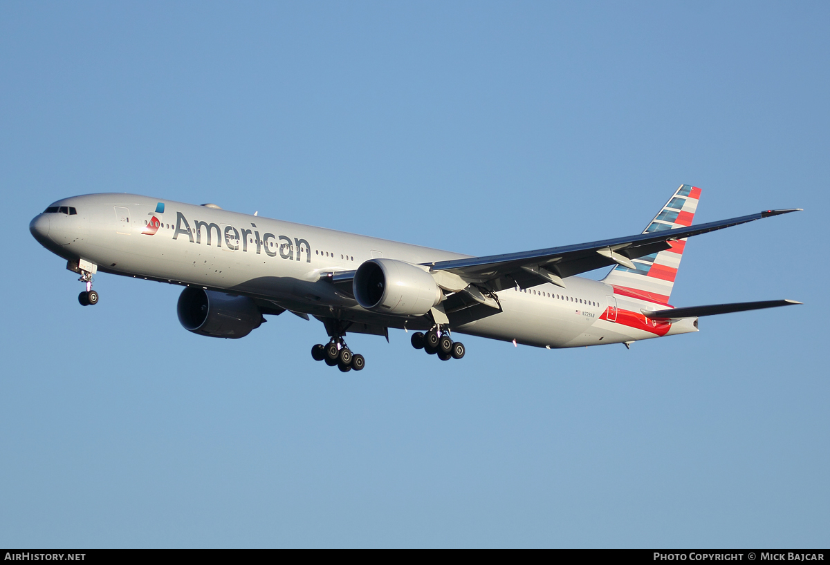 Aircraft Photo of N723AN | Boeing 777-323/ER | American Airlines | AirHistory.net #29941