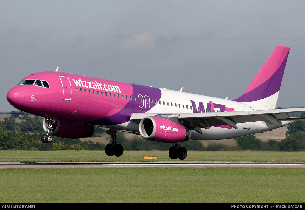 Aircraft Photo of HA-LPD | Airbus A320-233 | Wizz Air | AirHistory.net #30140