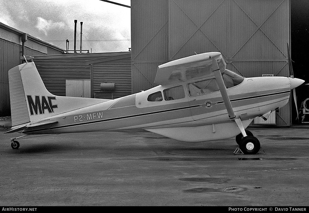 Aircraft Photo of P2-MFW | Cessna A185E Skywagon 185 | Missionary Aviation Fellowship - MAF | AirHistory.net #30209
