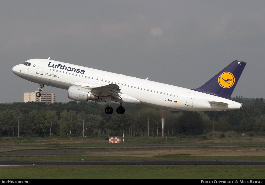 Aircraft Photo of D-AIPL | Airbus A320-211 | Lufthansa | AirHistory.net #30253