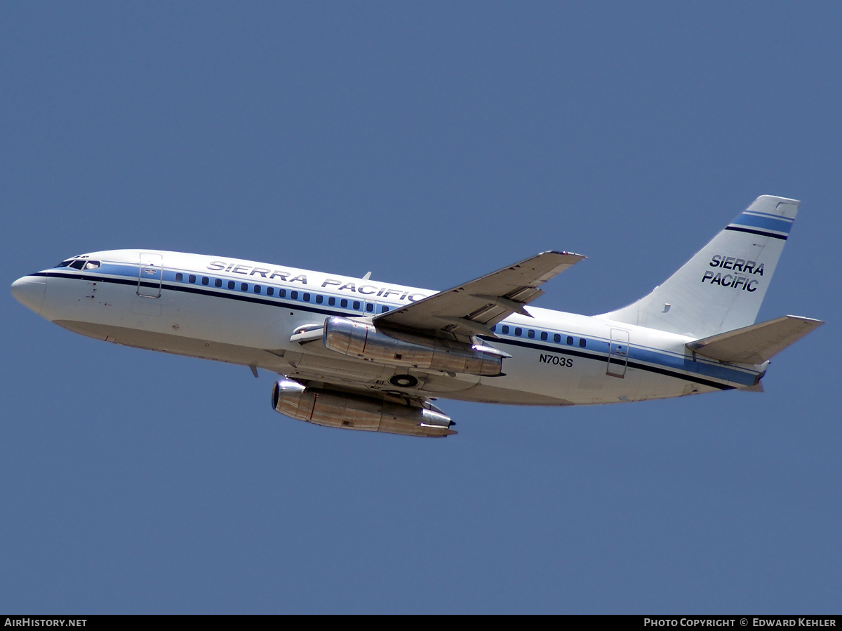 Aircraft Photo of N703S | Boeing 737-2T4/Adv | Sierra Pacific Airlines | AirHistory.net #30634