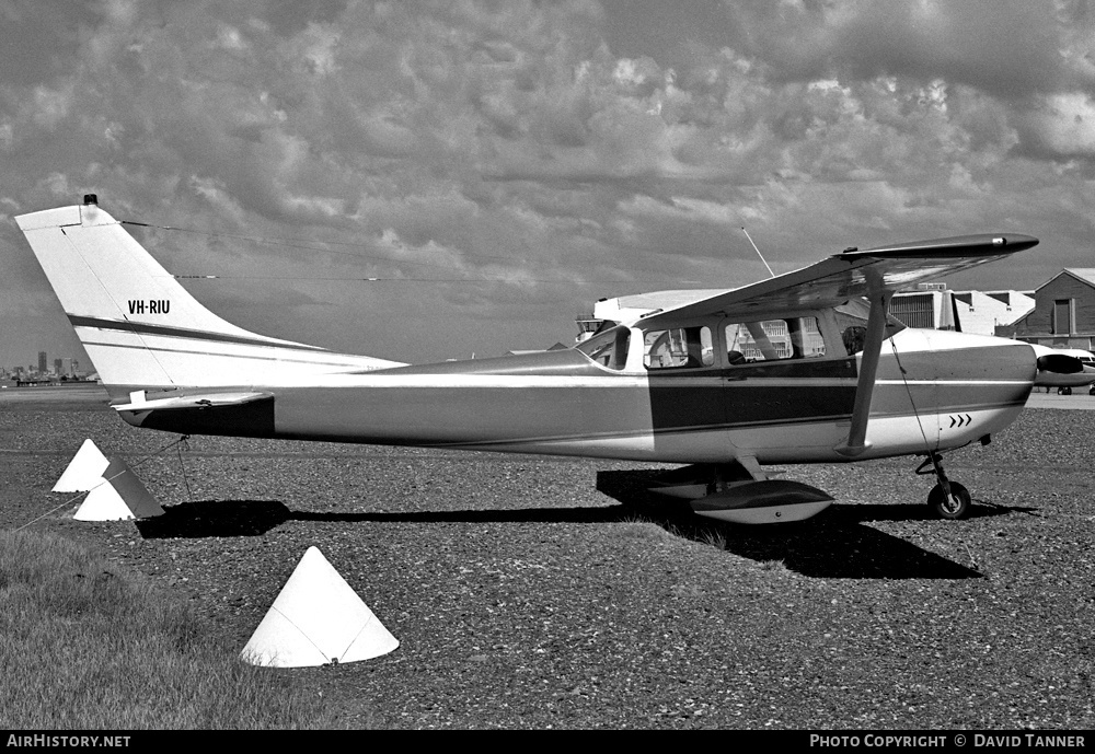 Aircraft Photo of VH-RIU | Cessna 182E | AirHistory.net #30677