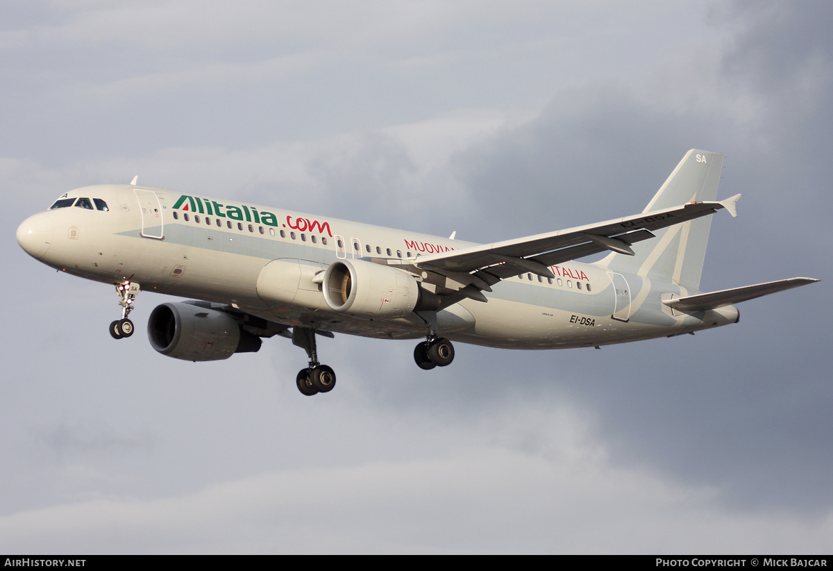 Aircraft Photo of EI-DSA | Airbus A320-216 | Alitalia | AirHistory.net #31352