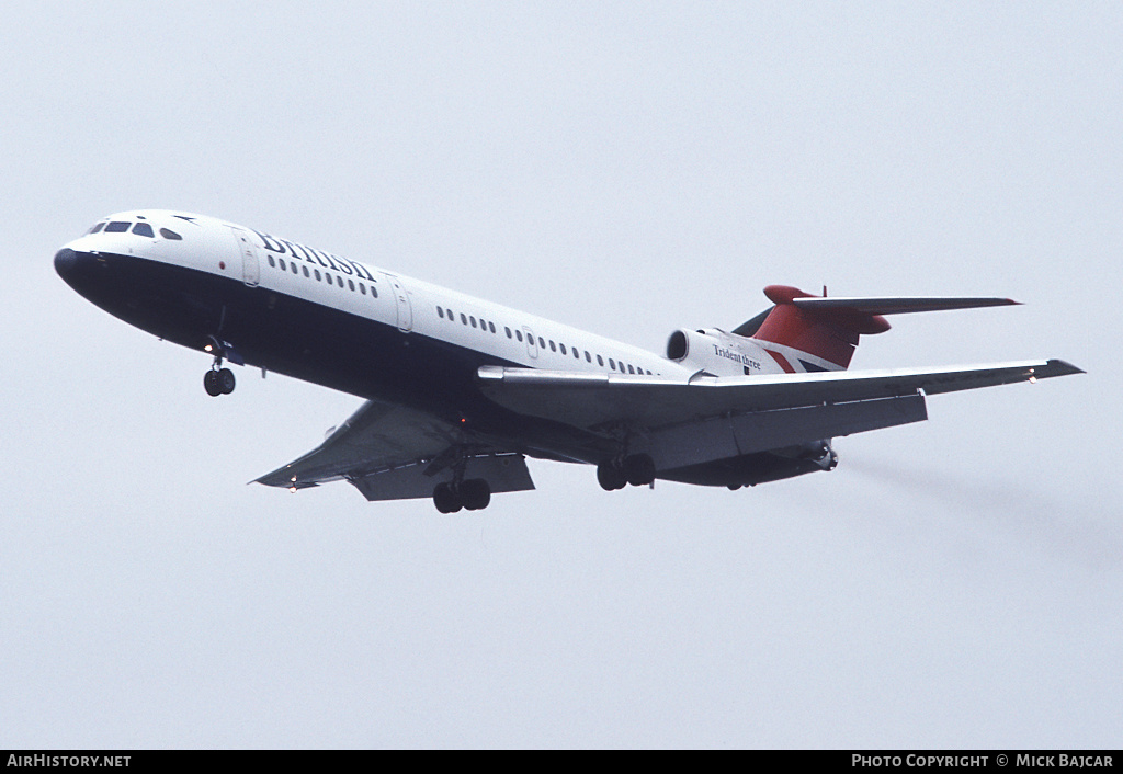 Aircraft Photo of G-AWZM | Hawker Siddeley HS-121 Trident 3B | British Airways | AirHistory.net #31356