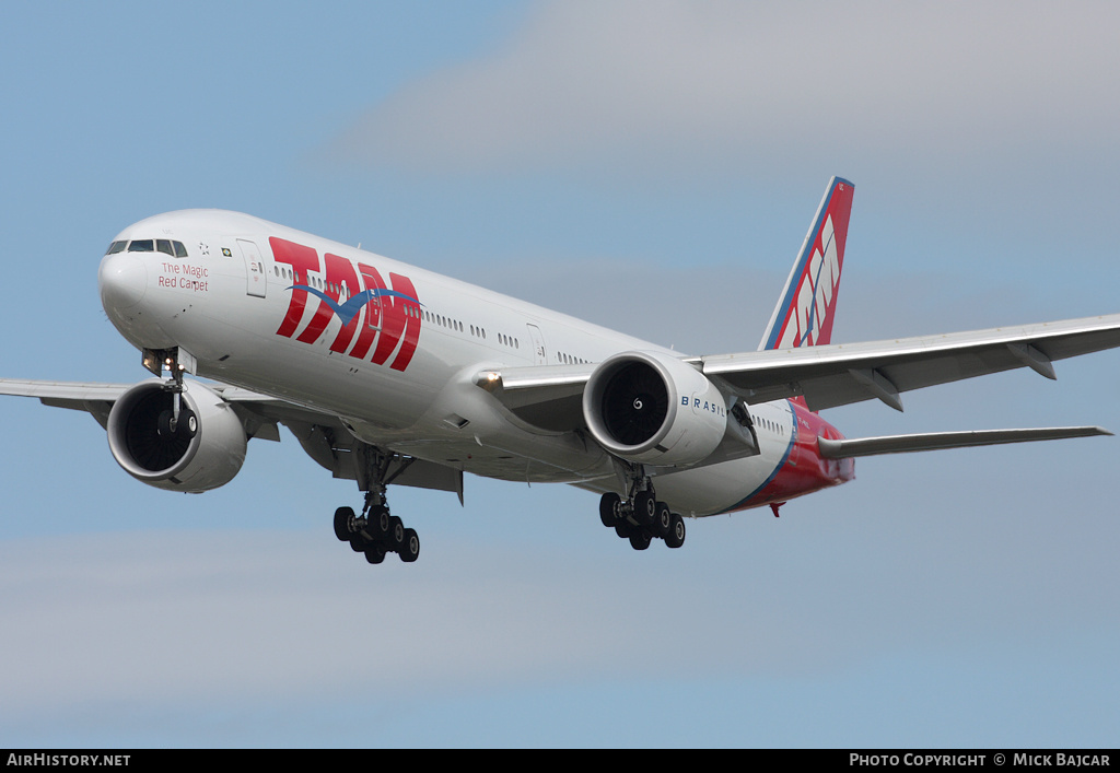 Aircraft Photo of PT-MUC | Boeing 777-32W/ER | TAM Linhas Aéreas | AirHistory.net #31369