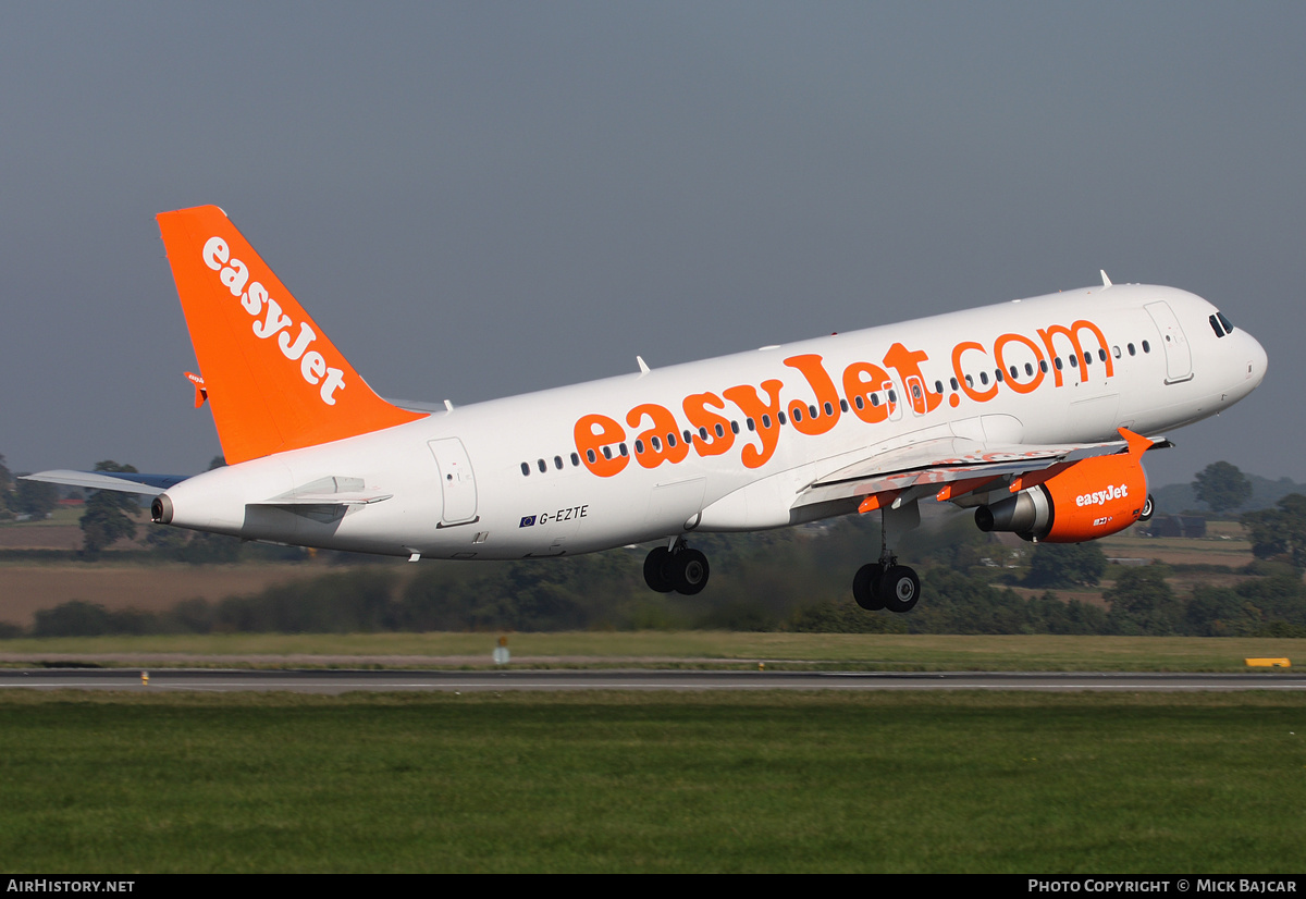 Aircraft Photo of G-EZTE | Airbus A320-214 | EasyJet | AirHistory.net #31406