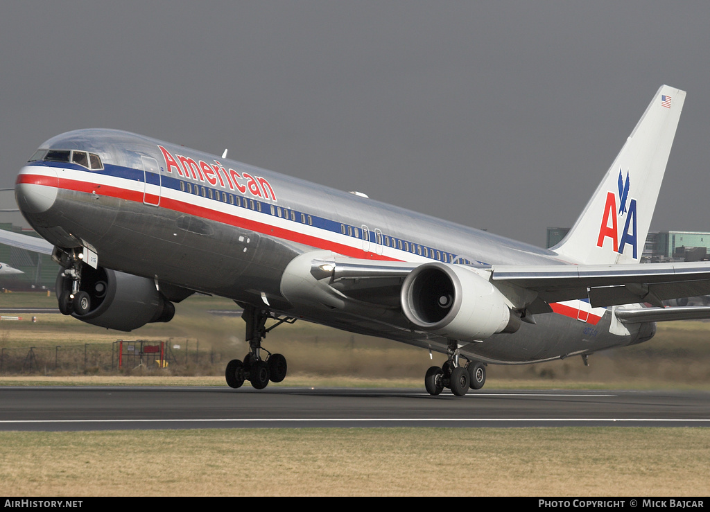 Aircraft Photo of N376AN | Boeing 767-323/ER | American Airlines | AirHistory.net #31418