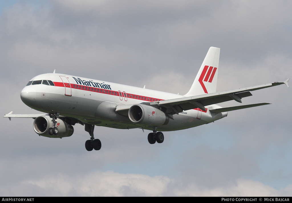 Aircraft Photo of PH-MPF | Airbus A320-232 | Martinair | AirHistory.net #31420