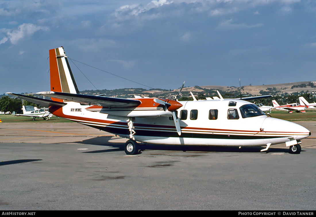Aircraft Photo of VH-MML | Rockwell 685 Commander | AirHistory.net #31603