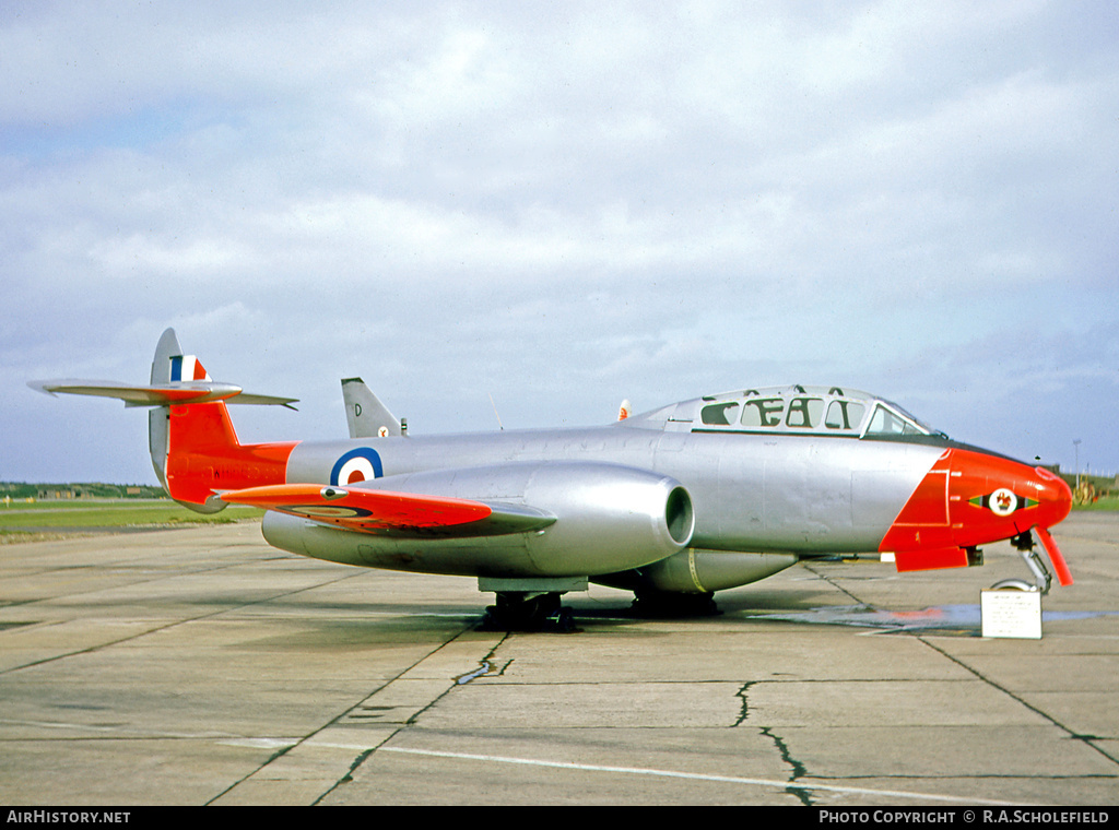 Aircraft Photo of WH166 | Gloster Meteor T7 | UK - Air Force | AirHistory.net #31637