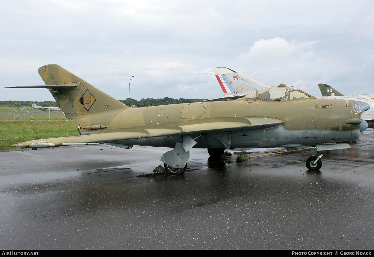 Aircraft Photo of 091 | PZL-Mielec Lim-5P (MiG-17PF) | East Germany - Air Force | AirHistory.net #31659