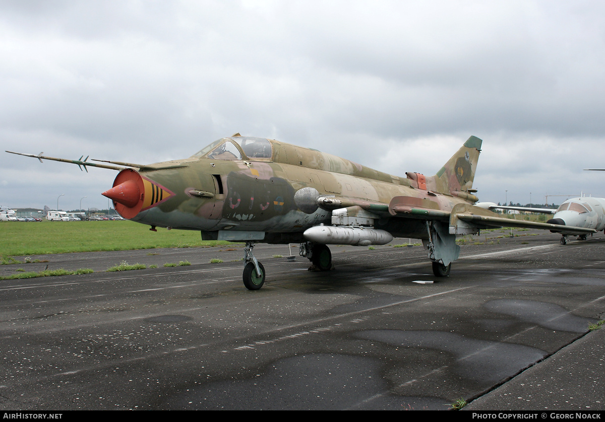 Aircraft Photo of 613 | Sukhoi Su-22M4 | East Germany - Air Force | AirHistory.net #31669