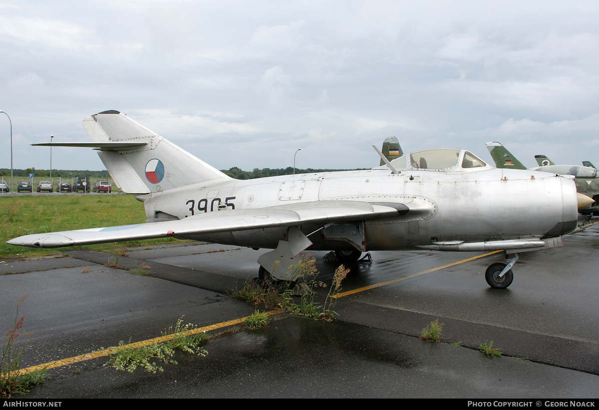Aircraft Photo of 3905 | Aero S-102 (MiG-15) | Czechoslovakia - Air Force | AirHistory.net #31896