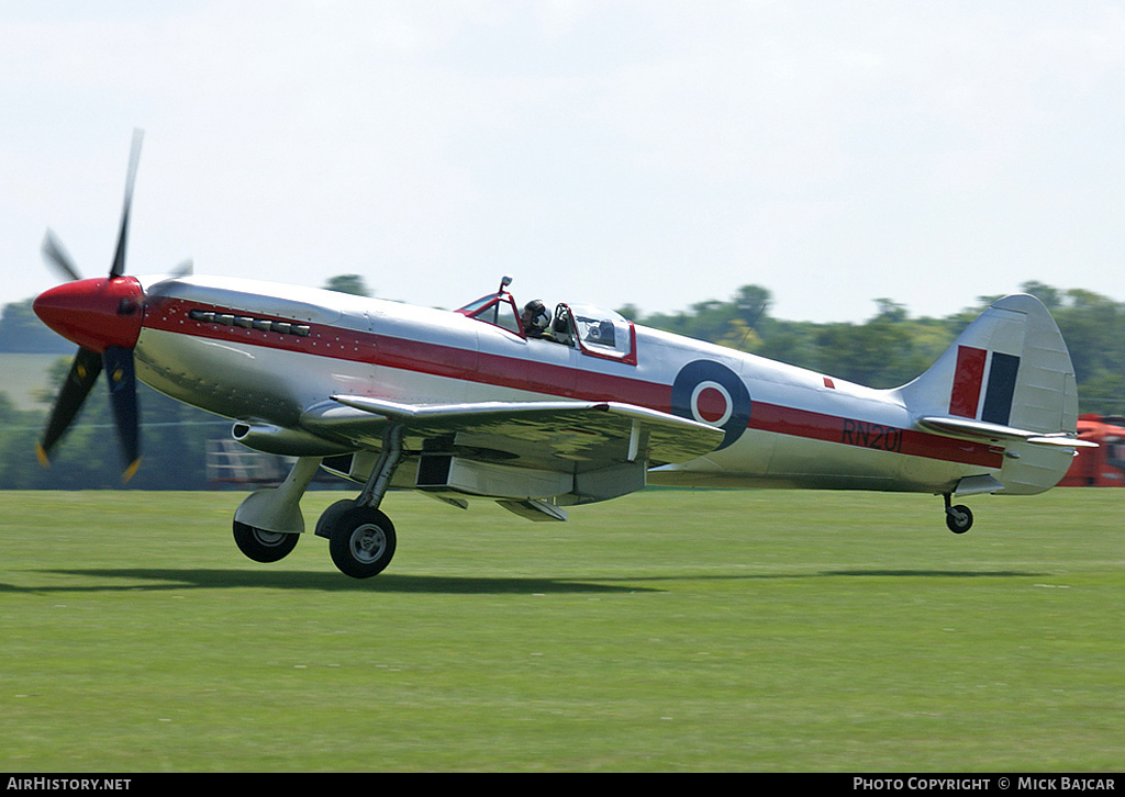Aircraft Photo of G-BSKP / RN201 | Supermarine 379 Spitfire F14E | UK - Air Force | AirHistory.net #31909