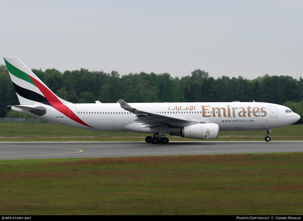 Aircraft Photo of A6-EAH | Airbus A330-243 | Emirates | AirHistory.net #31942