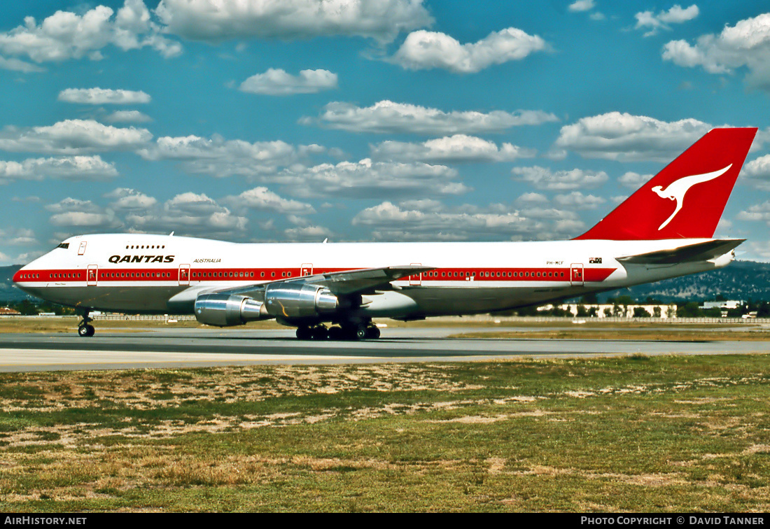 Aircraft Photo of PH-MCF | Boeing 747-21AC/SCD | Qantas | AirHistory.net #32013